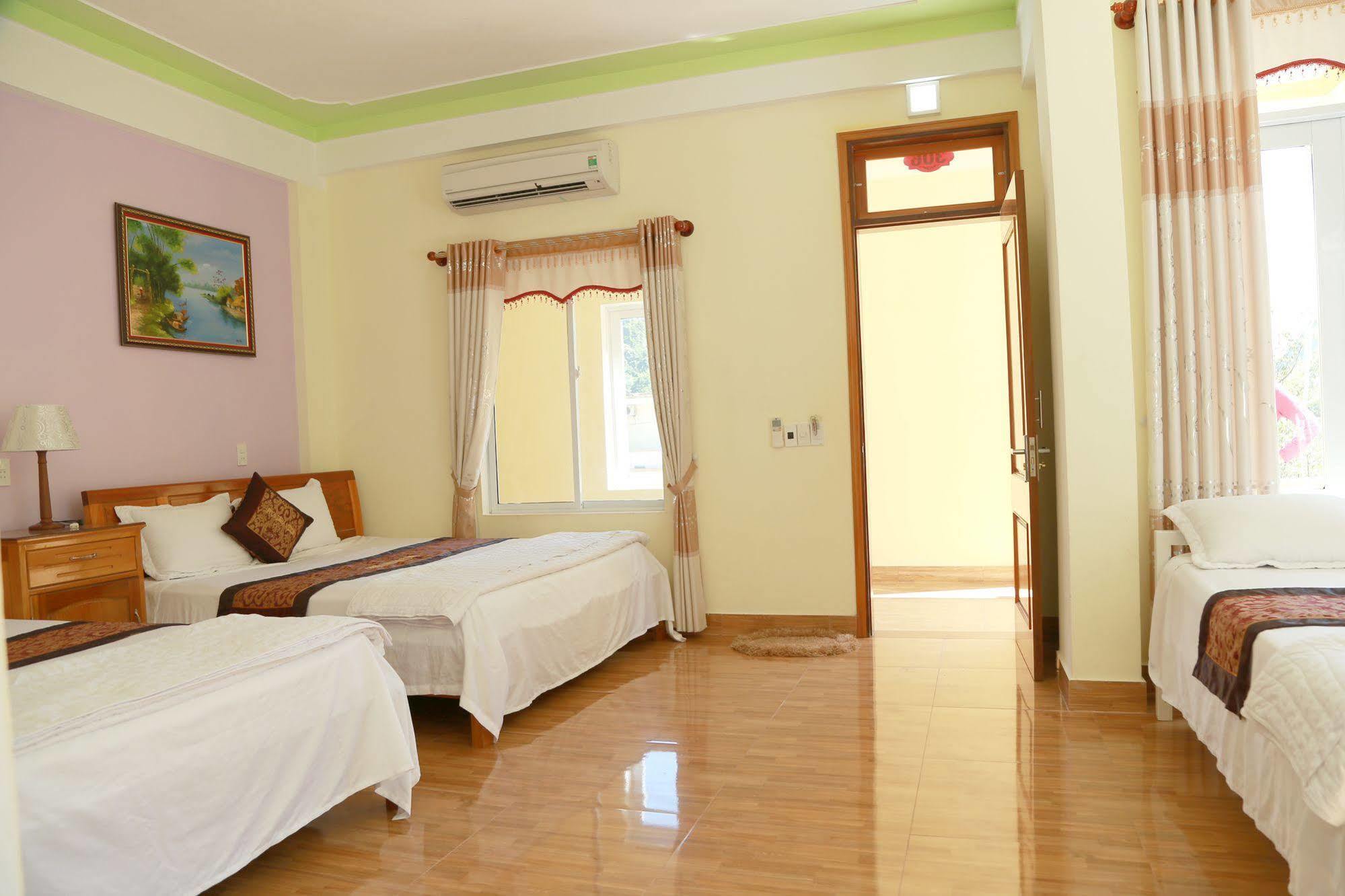 Phong Nha Midtown Hotel Cu Lac Exterior photo
